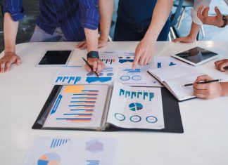 9 Top instrumente de inteligenta artificiala de cercetare a pietei