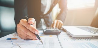 Învață să investești: ghid util pentru începători